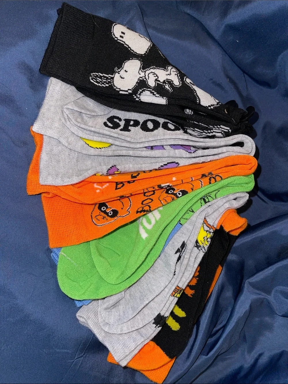 Peanuts Men's Crew Socks 6-Pack - Halloween Theme Peanuts Characters